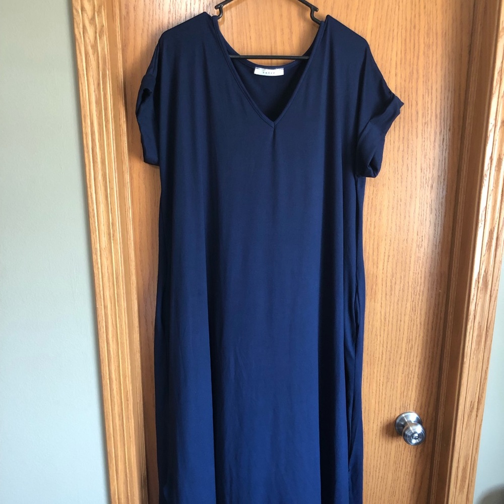 Entro Maxi Dress